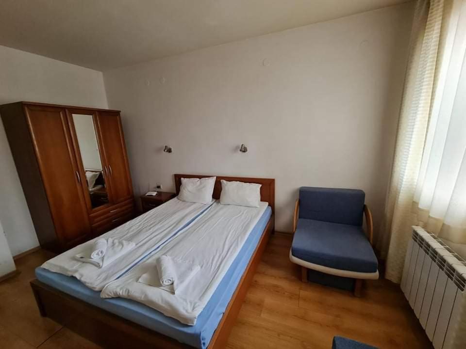 Edelweiss Inn Aparthotel, Apartment 32 Банско Экстерьер фото